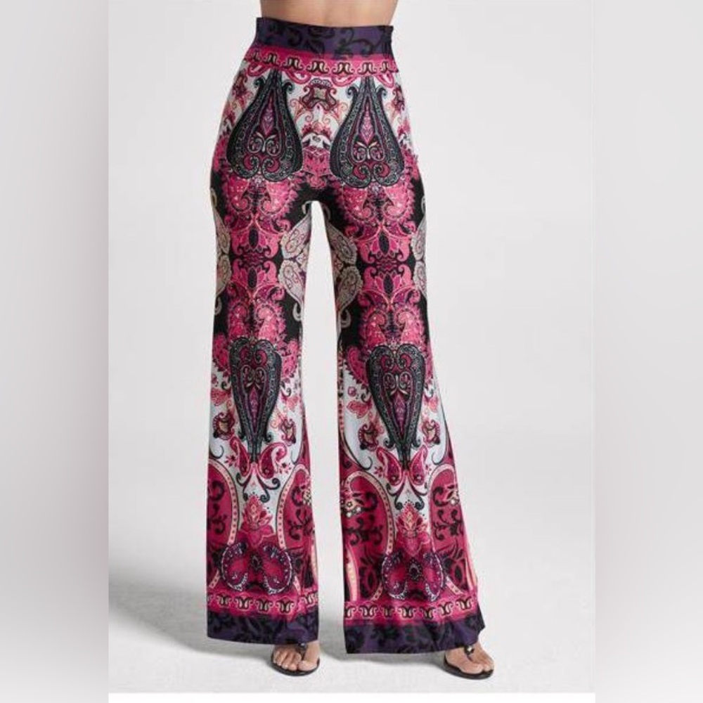 Ribcage high printed flares